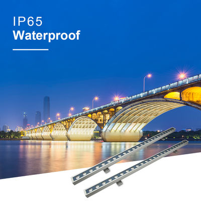 線形LED壁洗浄器ライト 9W IP65 LED RGBスポットライト 建物の装飾用