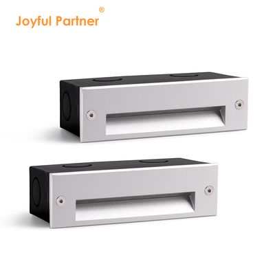 立方体埋蔵 LED 壁灯 220VAC L145*W45mm 5W ホワイト ホット IK 率 09 歩道用