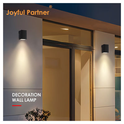 室外室内壁 LEDライト スクエア 8W DC 24v ホットホワイト SMD LED 鋳型 アルミハウス 多機能 ビームアングル