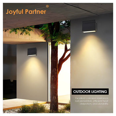 新しい到着 LED 直角表面 アルミニウムスポットライト 10W 直線光 AC220-240V LED防水屋外天井ランプ