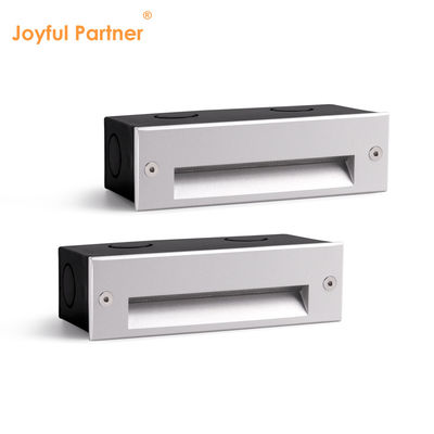 直角 220V 5W LED 壁パックライト IP65 3000K 屋外歩道照明